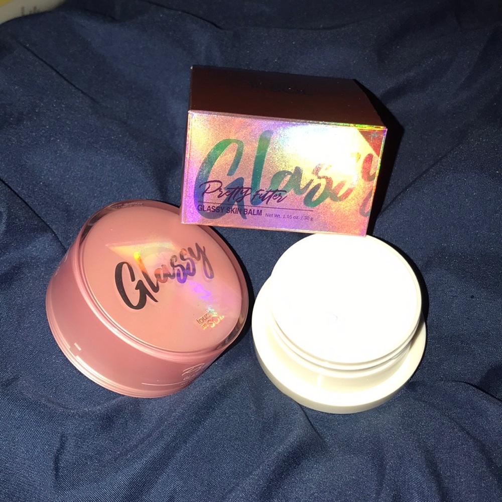 Glassy skin balm